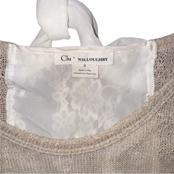 CLU + WILLOUGHBY OPEN KNIT BACK
BOW LACE SWEATER - Picture 5 of 8